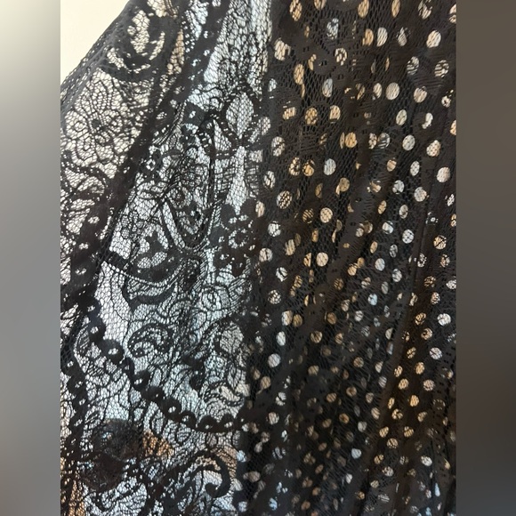 Size XL- black and white polka dot dress with lace overlay - so cute! - Picture 5 of 5